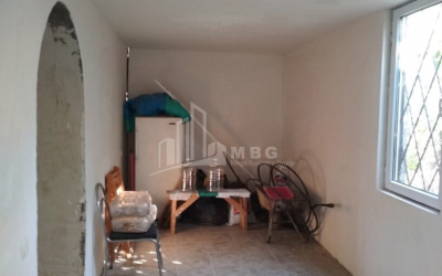 For Sale House - Villa, in Easter Easter