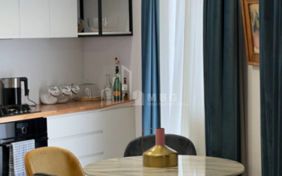 For Sale Flat, in Vake