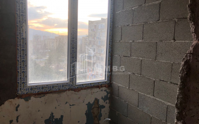 For Sale Flat, in Varketili