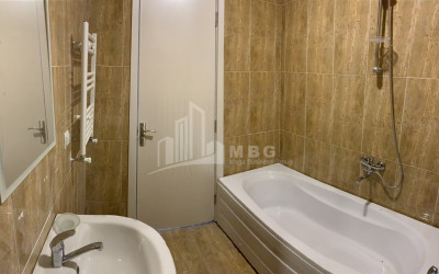 For Sale Flat, in Isani