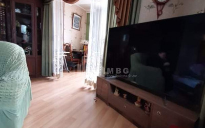 For Sale Flat, in Gldani Massive