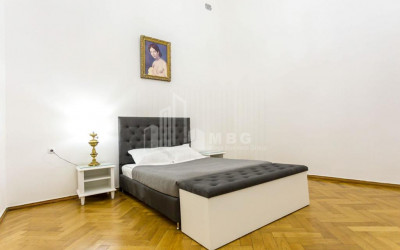 For Rent Flat, in Sololaki