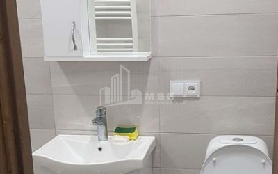 For Sale Flat, in Surrounding area of metro Guramishvili