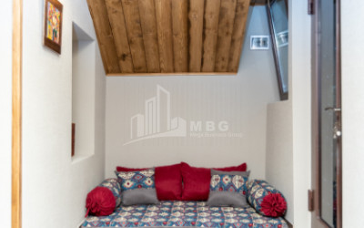 For Rent House - Villa, in Mtatsminda District