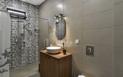 For Sale House - Villa, in Okrokana