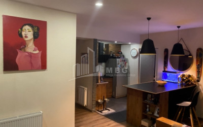 იყიდება ბინა, ვაზისუბანი