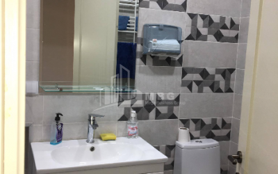 For Rent For office Commercial, in Isani