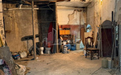 Продается Старое здание Квартира На улице А. Чикобава, ჩუღურეთი