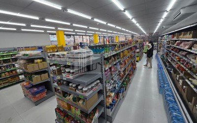 იყიდება სავაჭრო კომერციული ფართი სანზონაში, ნაძალადევის რაიონი