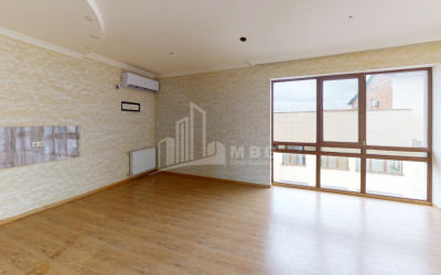 For Sale Building Commercial, in Kutaisi