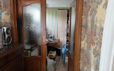 იყიდება ბინა, საბურთალო