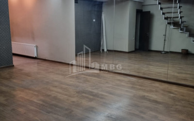 For Rent For office Commercial, in Digomi Massive