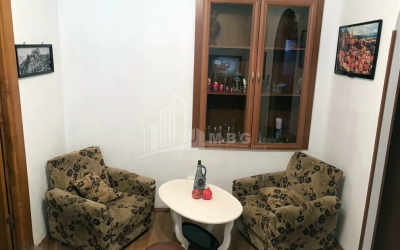 For Sale Flat, in Abanotubani