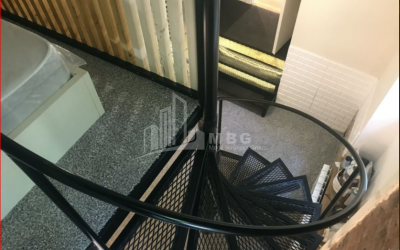 For Sale Flat, in Abanotubani