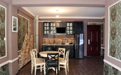 For Sale Flat, in Varketili