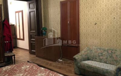 For Sale Flat, in Sololaki