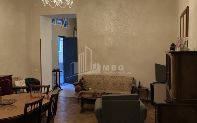 For Sale Flat, in Sololaki