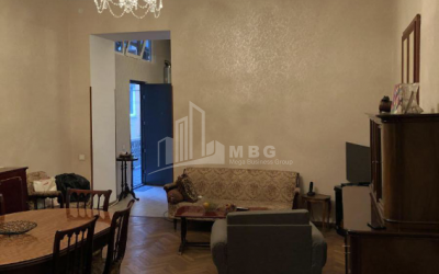 For Sale Flat, in Sololaki