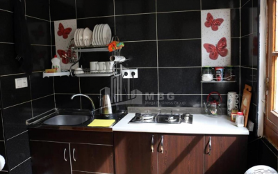 For Sale Flat, in Abanotubani
