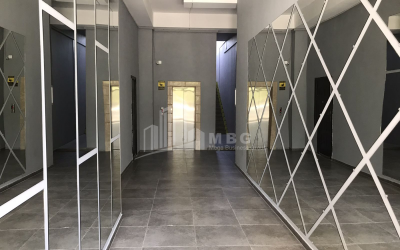 For Sale Flat, in Bagebi