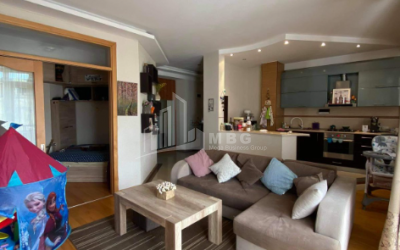 For Sale Flat, in Vazha-Pshavela Blocks