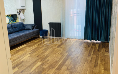 For Sale Flat, in Nadzaladevi