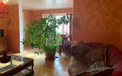 For Sale Flat, in Saburtalo