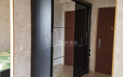 For Sale Flat, in Varketili