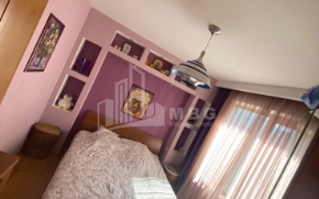 Продается Квартира, в Нуцубидзе микрорайони (I-V)